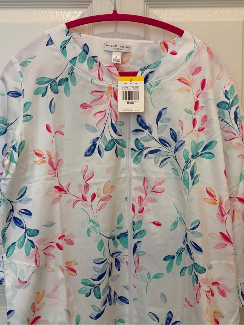 Miss Elaine Floral Robe Size M NWT - Picture 3 of 3